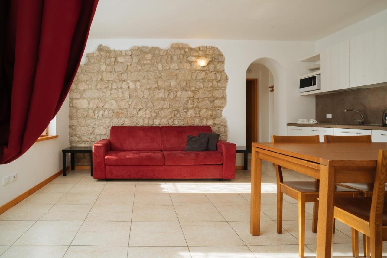 Albergo Diffuso Polcenigo Casa Rigo ภายนอก รูปภาพ